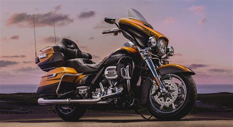 Harley Davidson Launches 3 New Motorcycles In India Shifting Gears