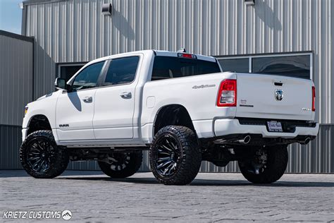 Lifted 2020 Ram 1500 With 22×12 Fuel Blitz Wheels And 6 Inch Rough