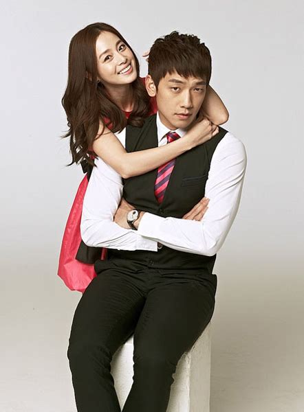 Самые новые твиты от kim tae hoon (@kimtehoon2): Actress Kim Tae-Hee and super star Rain confirmed to be dating