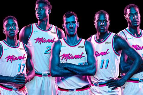 Jimmy buckets butler #22 miami heat city edition jersey white size large. Miami Heat y su uniforme homenaje a Miami Vice | 25 Gramos