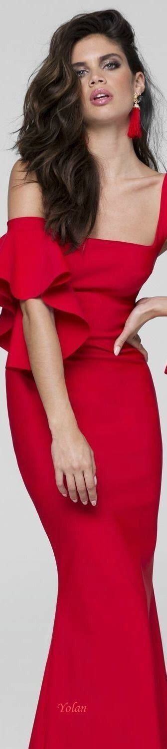 Elegante En Rojo In Lady In Red Womens Dresses Fashion