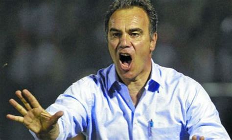 تطبيق أعضاء النادي الأهلي المصري. Al-Ahly appoints Martin Lasarte as their manager till 2020 ...