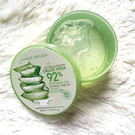 Semoga artikel ini sedikit membantu kamu. Battle Aloe Vera Gel Paling Terkenal, Nature Republic VS ...