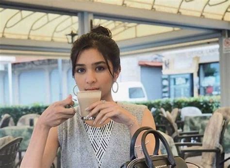 Profil Dan Biodata Mikha Tambayong Lengkap Foto Agama Fakta Instagram My Xxx Hot Girl