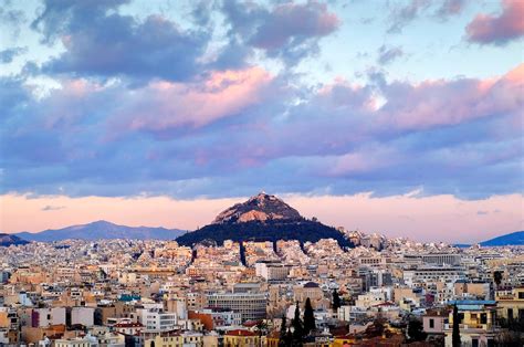 Hip Neighborhoods In Athens, Greece: Koukaki and Makriyianni | Vogue