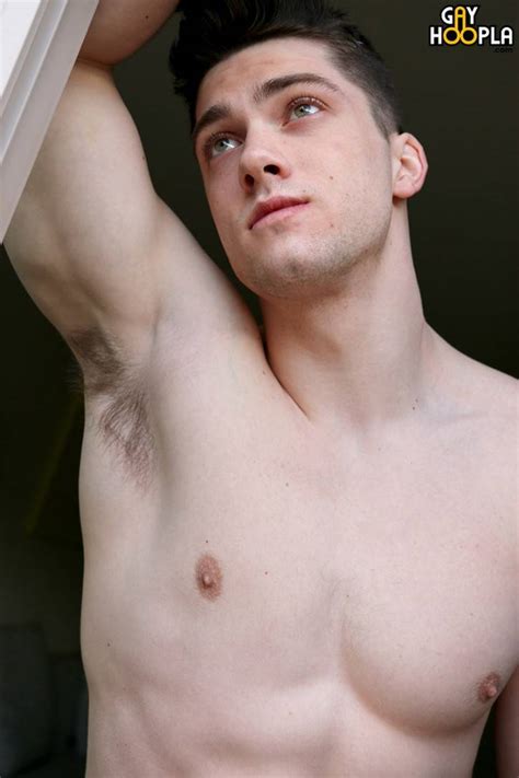 Model Of The Day Collin Simpson Gayhoopla Daily Squirt
