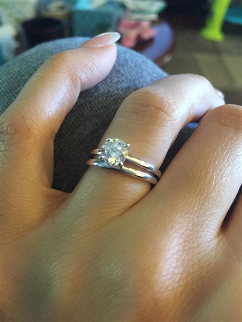 Does Engagement Ring Go On First Or Wedding Band