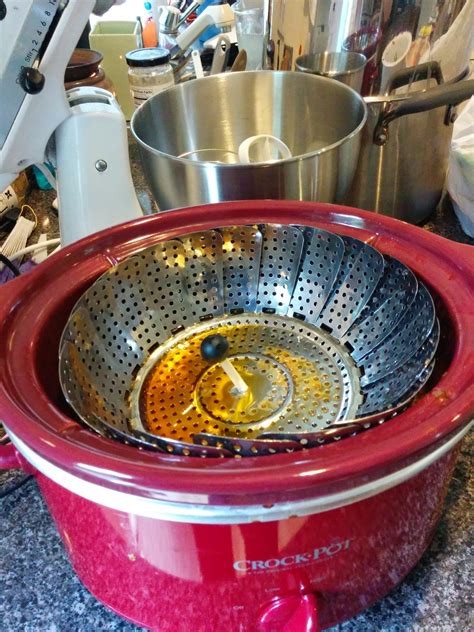 Chicken strips, green and red bell peppers, and mushrooms are cooked in butter, then stirred into a creamy, comforting alfredo sauce chicken primavera alfredo. Angela's Weekly Menu: Week of Sept 6, 2014