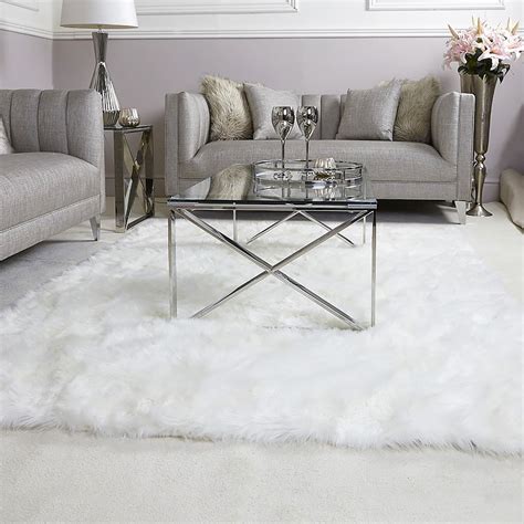 White Faux Fur Rug 140×200 Picture Perfect Home