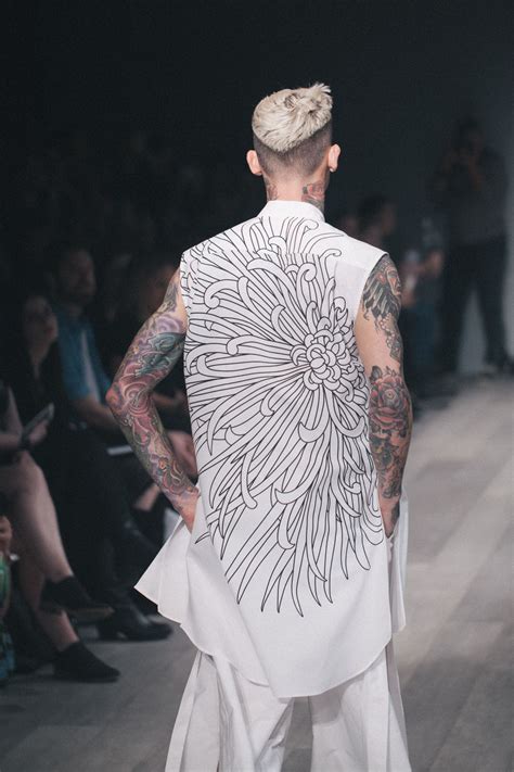 The shows including exclusive designer content and seasonal schedules. Mercedes Benz Fashion Week Australia 2016 #2 - C-Heads Magazine