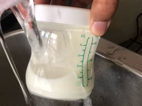 7 simple tips on getting breast milk fat off the sides of the bottle or bag empiricalmama