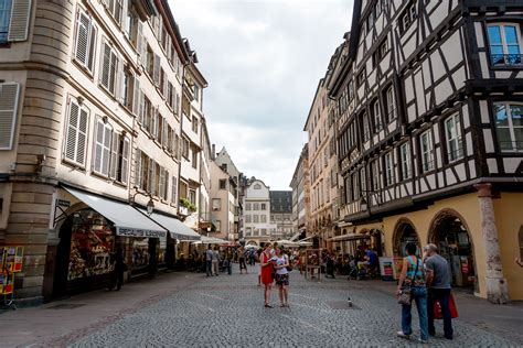 Strasbourg plays a major role as a business, commercial, and cultural centre. Guest Blogger: Alsace - The Unheralded King of White Wines ...