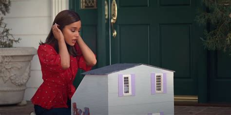 How Ariana Grande Remade The 13 Going On 30 Dollhouse For Her Thank