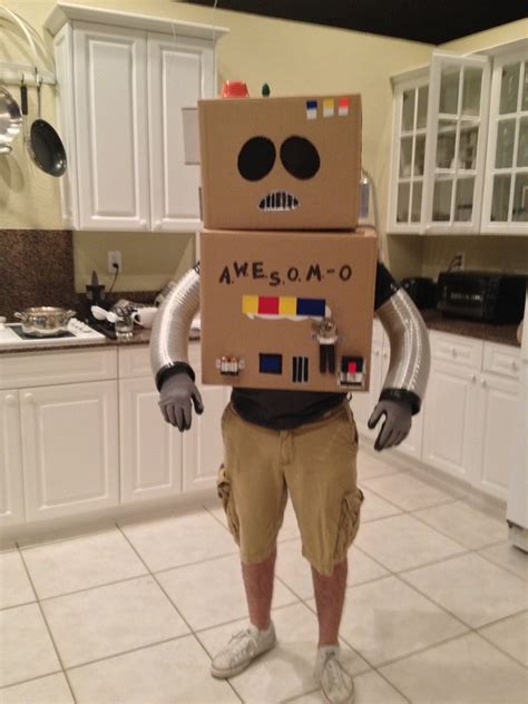26 Diy Halloween Costumes You Can Create With Cardboard