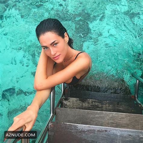 Francesca Sofia Novello Nude Covered And Sexy Photos From Instagram 2018 19 Aznude