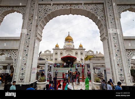 View Of The Famous Bangla Sahib Gurudwara In New Delhi Stock Photo Alamy