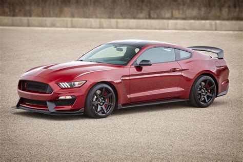 2017 Ford Shelby Gt350 Mustang Photos Details Specs Digital Trends