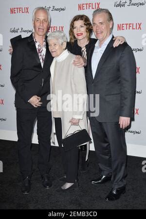 Dan Gilroy Ruth Gaydos Rene Russo And John Gilroy Arriving To The Netflix Premiere Of Velvet