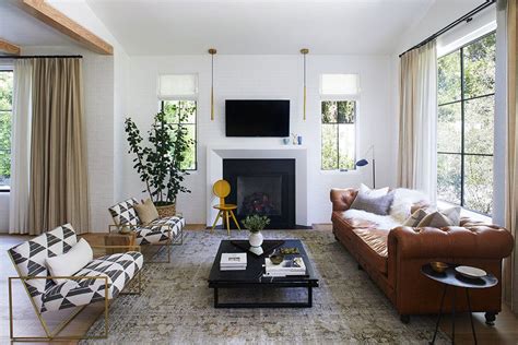23 Living Rooms With Leather Sofas That Look Incredible