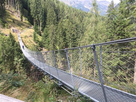 Escursione Al Ponte Tibetano Sospeso In Val Di Rabbi Hotel Alpina