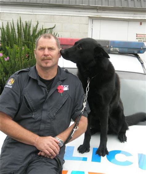 30 Year Track Ends For Dog Handler Otago Daily Times Online News