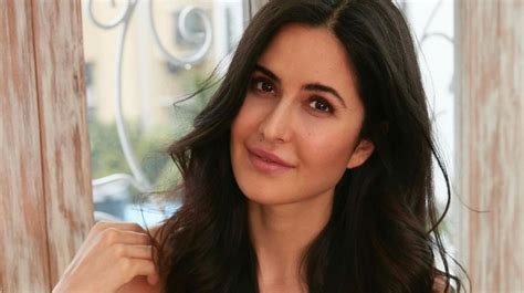 10 Film Katrina Kaif Paling Populer Romantis Hingga Action Menegangkan