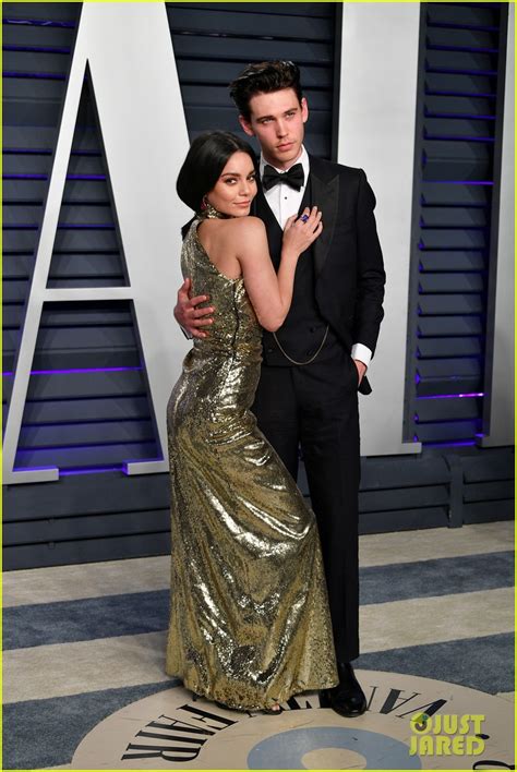 Vanessa Hudgens Austin Butler Are Too Cute At Vanity Fair S Oscars Party Photo