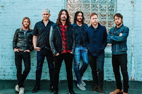 Review Foo Fighters Return With High Powered Single ‘rescued’ The Daily Illini