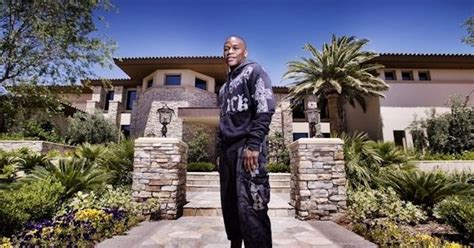 He won championships across five weight divisions. Floyd Mayweather House | Celebrity houses, Floyd mayweather, Mayweather house