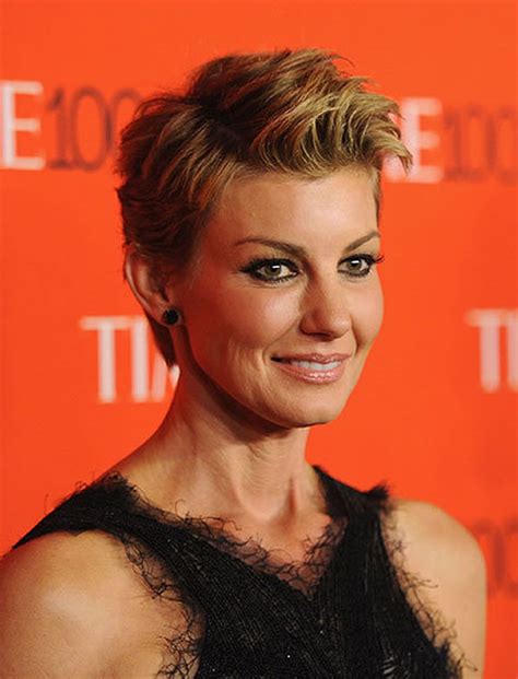 23 easy short hairstyles for older women faith hill hairstyles short sassy haircuts short