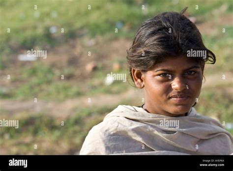 Poor Indian Girl Just Outside Madurai South India Stock Photo Alamy