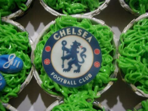 Reason To Bake Chelsea Cupcake