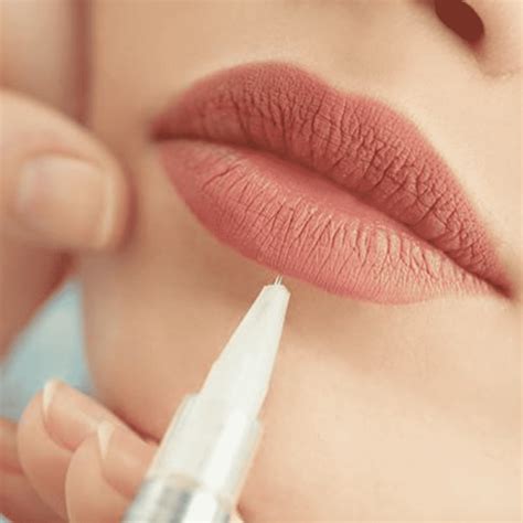 Lip Blush Montreal Get New Lips Reimagine Clinic