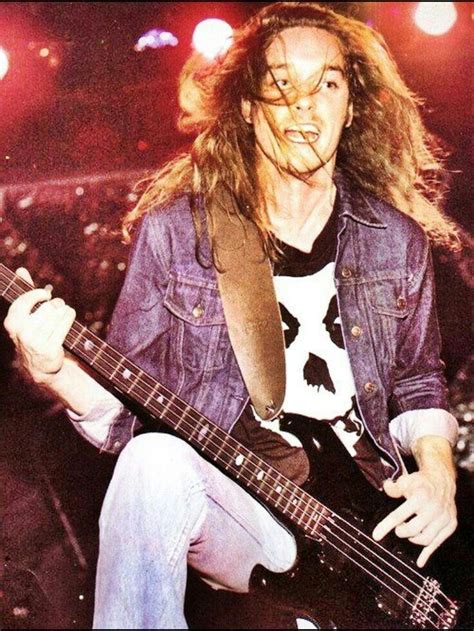 Cliff Burton Metallica Cliff Burton Heavy Metal Bands