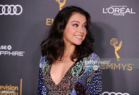 Actress Tatiana Maslany Photos And Premium High Res Pictures Getty Images