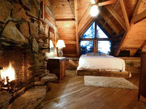 7 Cozy Cabins You Should Sneak Off To Before Winter Starts