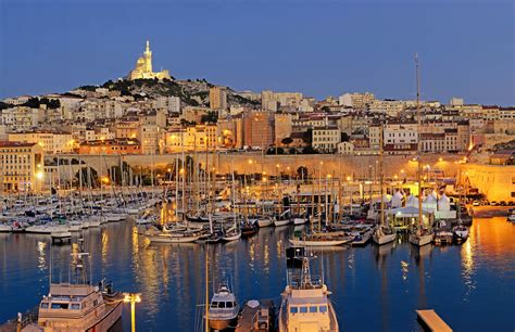 Marseille Arts Et Voyages