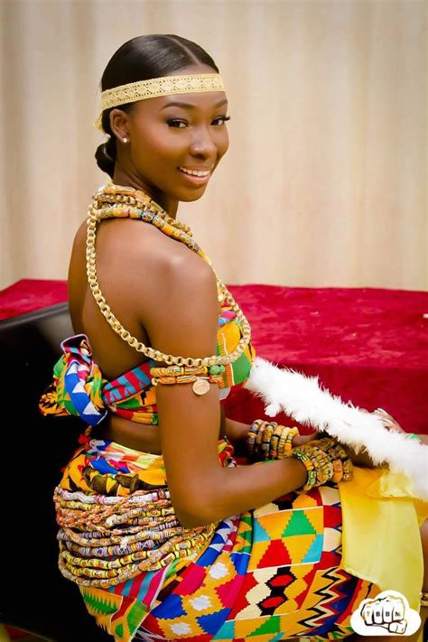 7 Ghana Traditional Dresses Proyecto