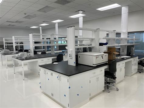 High Quality Lab Casework Flexible And Custom Designs