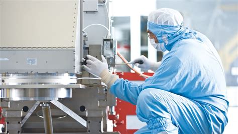 Asml The Worlds Supplier To The Semiconductor Industry