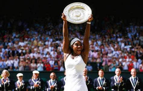 Wimbledon 2015 Serena Williams Defeats Garbiñe Muguruza And Closes In