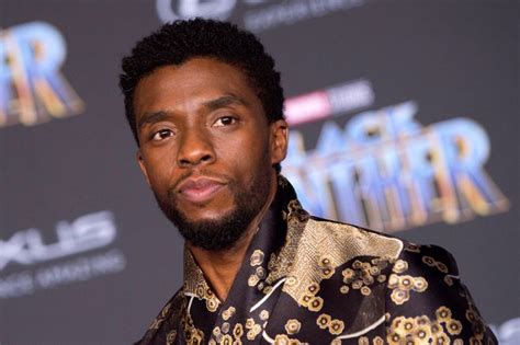 Anthony Hopkins Rinde Homenaje A Chadwick Boseman Tras Los Oscars