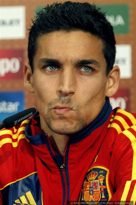 Classify some famous Spanish footballers:
