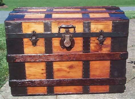 824 Restored Antique Trunks And Steamer Trunks For Sale Dome Tops