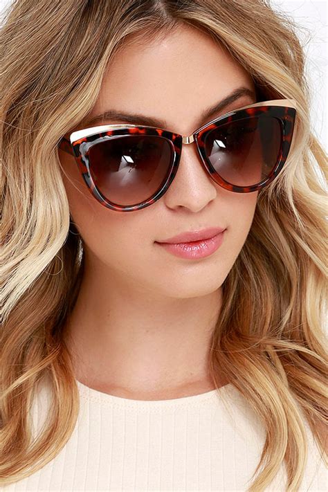 Classic Tortoise Sunglasses Cat Eye Sunglasses 13 00 Lulus