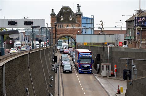 Tailbacks can be seen from the a2 for blackheath to the a13 for poplar. Blackwall Tunnel Northbound | Blackwall tunnel Southern ...