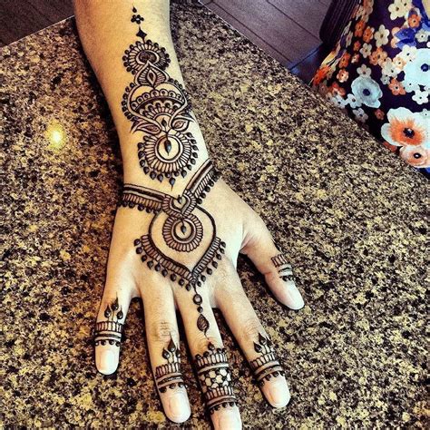 20 Excellent Back Hand Mehndi Designs 2017 Sheideas Cute Henna