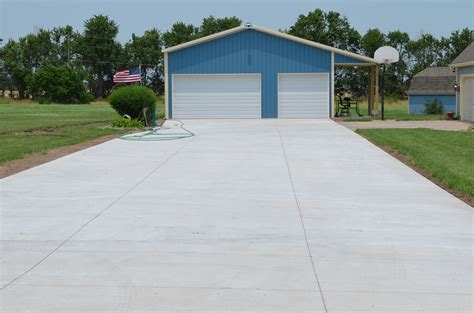 Finding the Right Cost to Replace Driveway - LCI Concrete