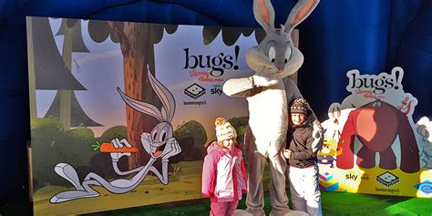 Bugs Bunny And Boomerang At The Rds Play On Tour Mirata