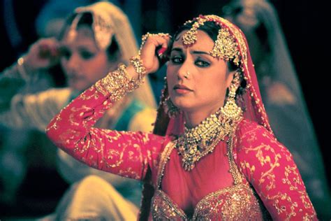 Indian Brides Jewelry Bride Jewellery Rani Mukerji Bollywood Dance Sex Symbol Mughal